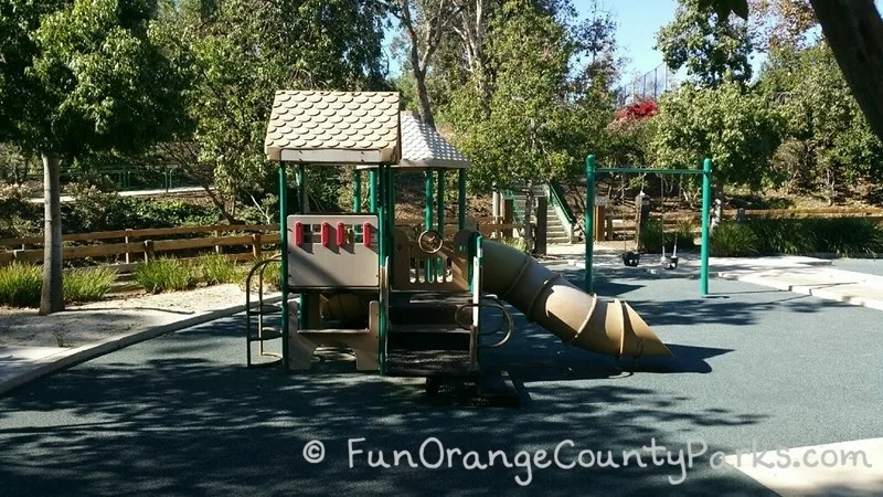 cabot park small kid playground with swings