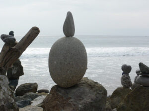 Natural Graffiti: The Artistry of Cairns and Rock Stacking