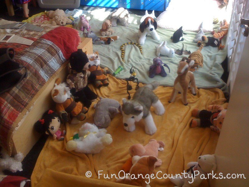 rainy day play ideas - stuffed animals