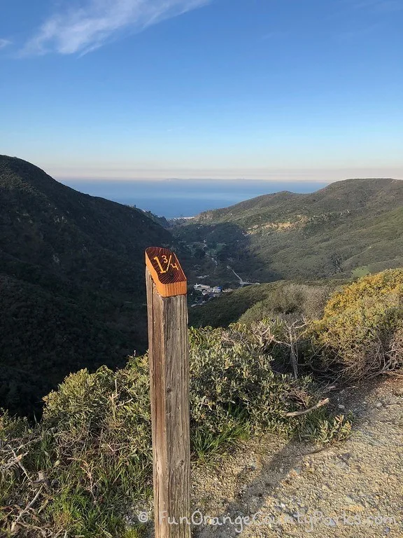 Aliso Summit Trail Laguna Niguel - ocean view and mile marker