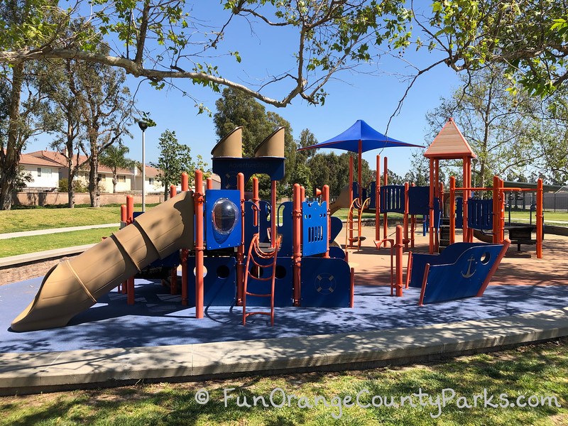 valencia park irvine - ship playground