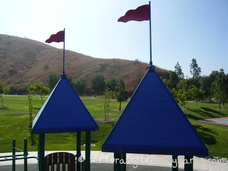 playground flying castle flags