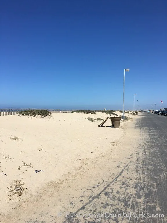 Bolsa Chica State Beach bike path