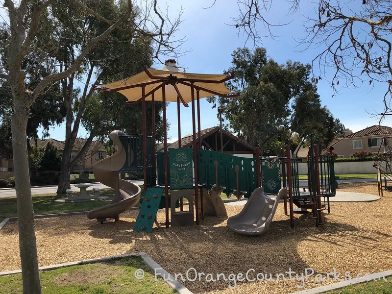 laurel glen park tustin - small playground