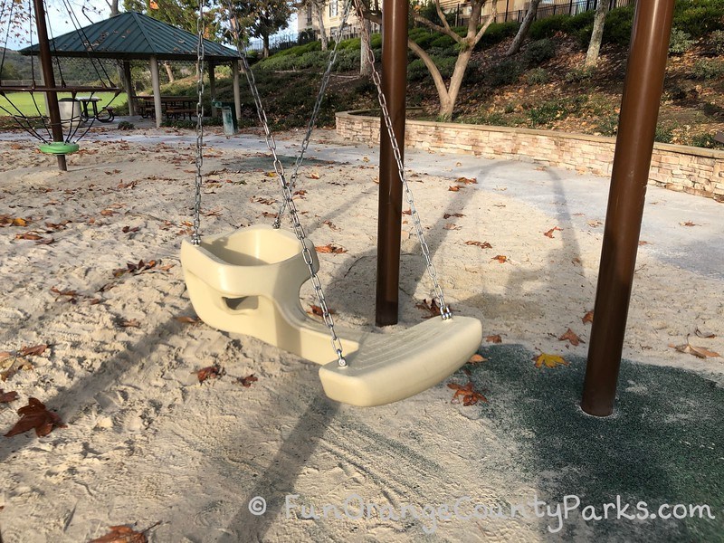 Parks with "Mommy and Me" Baby Swings Fun Orange County Parks