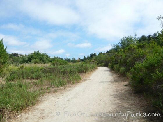 arroyo park newport beach hiking trail
