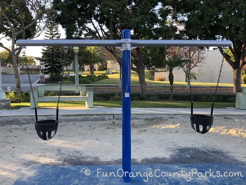 bob henry park newport beach baby swings