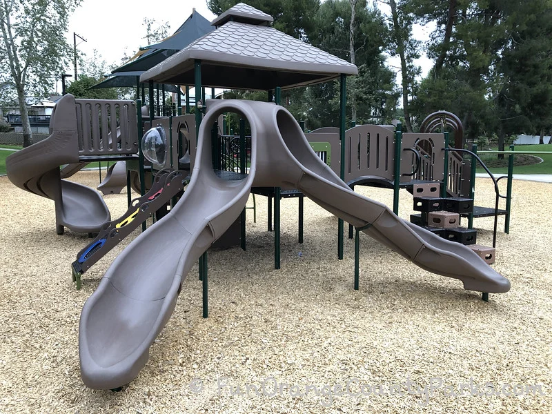 split slide on play equipment