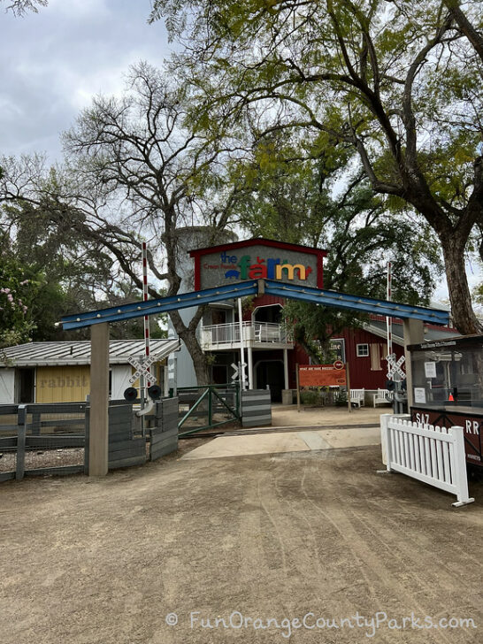 47+ Petting Zoos and Animal Playgrounds in Orange County